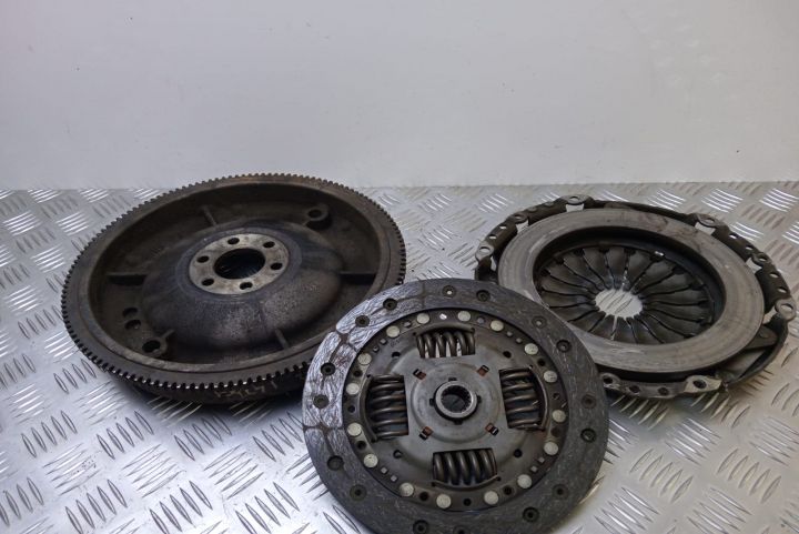 Kit ambreiaj masa simpla  1.4 TDCI Ford Fiesta a 5-a generatie