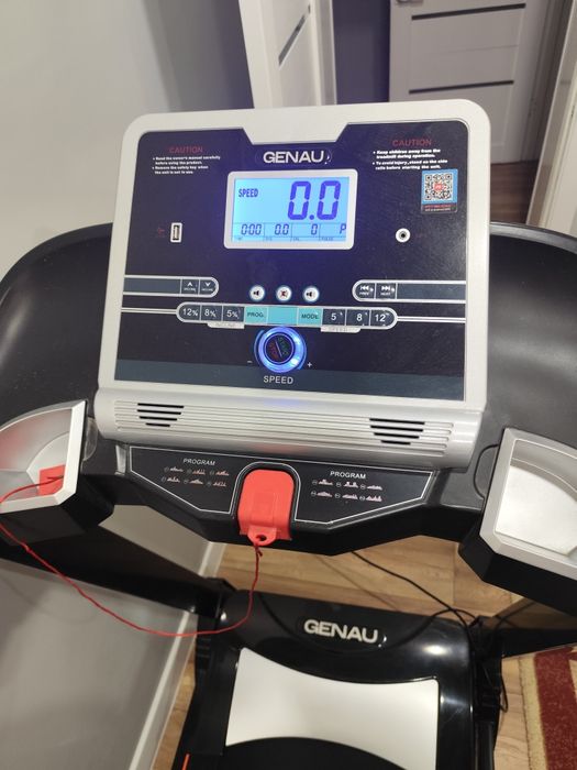 беговая дорожка Genau evolution m800