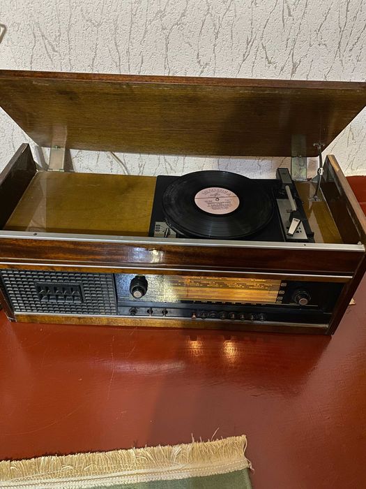 Радиола Урал 114