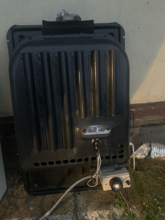 Convector pe gaze naturale