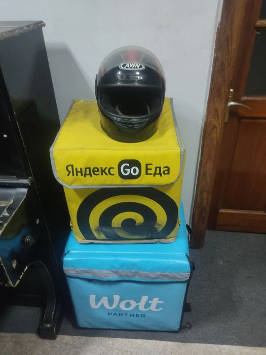 Термосумки с мотошлемом