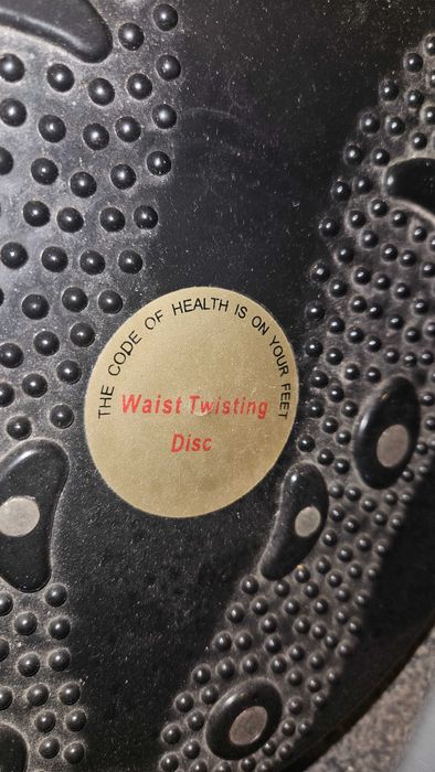 Степер с диск за въртене в ханша