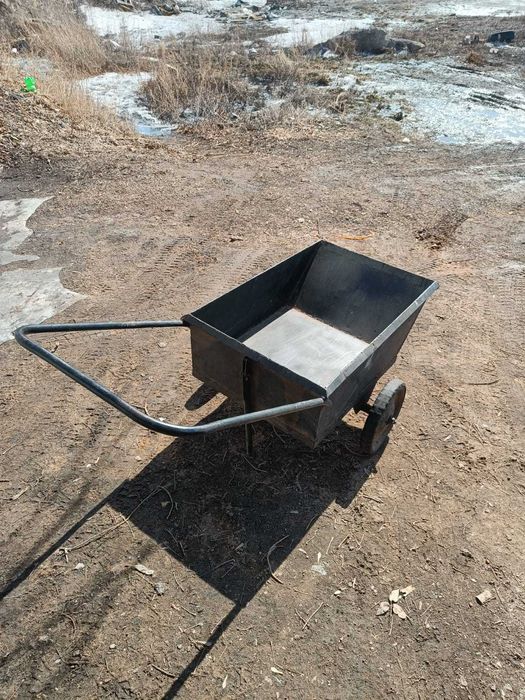 Продаю тележку стальную