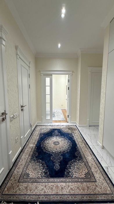 Срочно продается 3 комнатная квартира в Юнусубадском районе,7 квартал