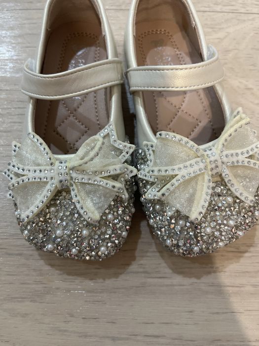Туфли для девочки