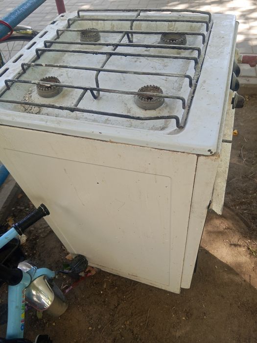 Газ плита продам