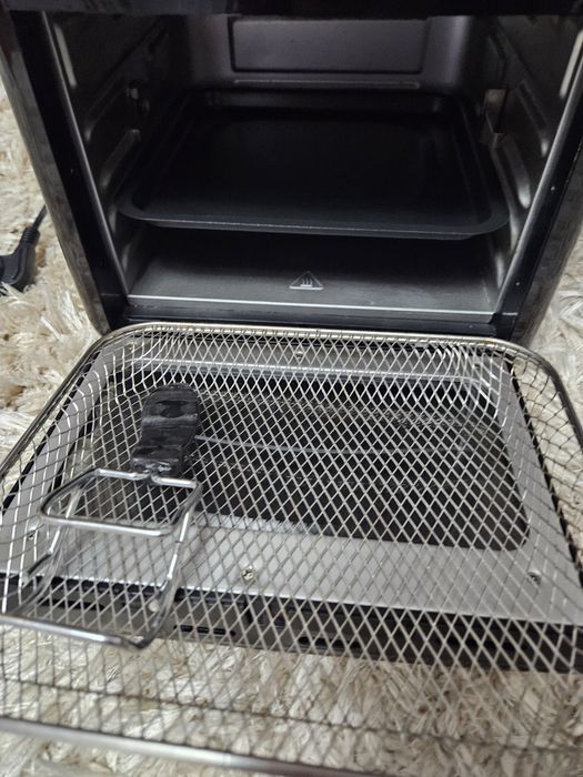 Fripteuza cu aer cald tefal