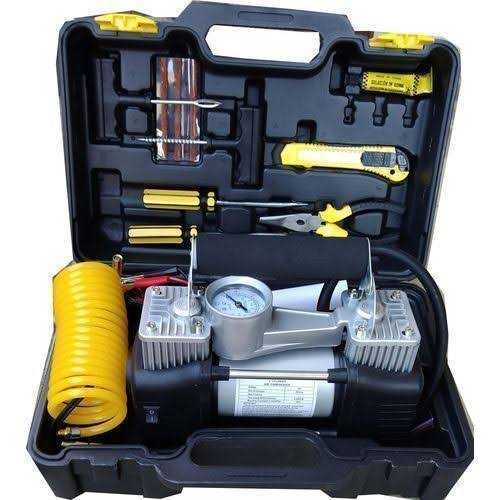 Компресор за  Гуми  Двубутален 12V