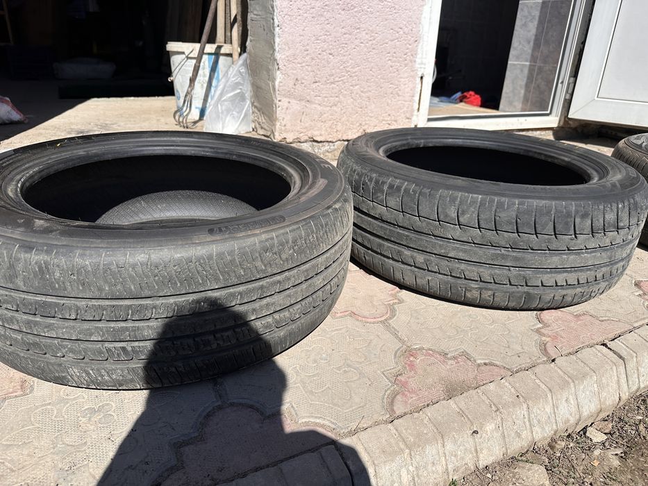 Triangle 215/55/17 sportex