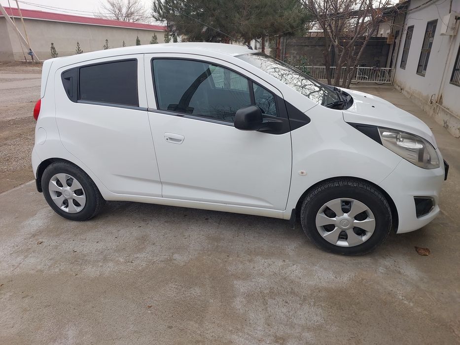 Спарк 2 позиция сотилади