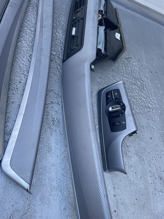 Интериорни лайстни БМВ Ф10/ Ф11 (laistni bmw f10)