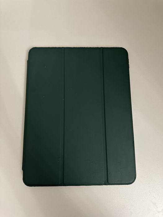 IPad Air M 1 в идеальном состоянии.