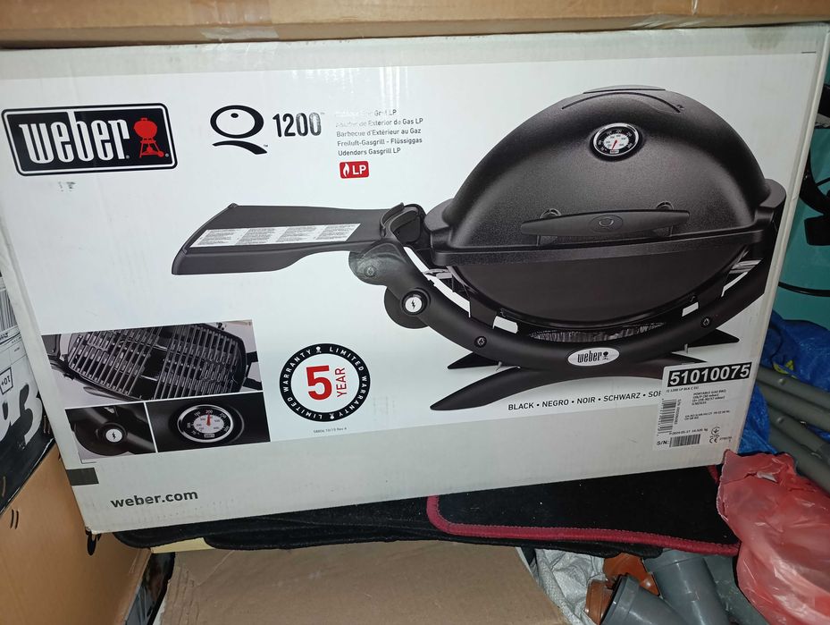 Барбекю на газ WEBER Q 1200, чудесно за къмпинг, градина или тераса