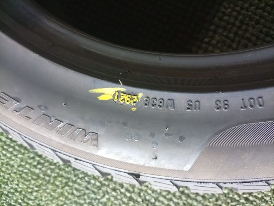 225 55 18 Pirelli