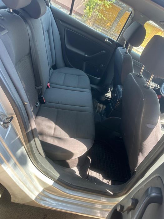 VOLKSWAGEN Golf 2005 — imagine 4