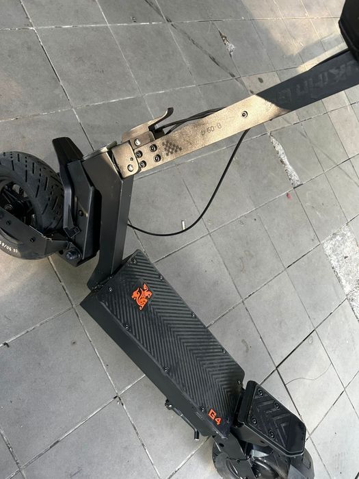 trotinetă g4 2026