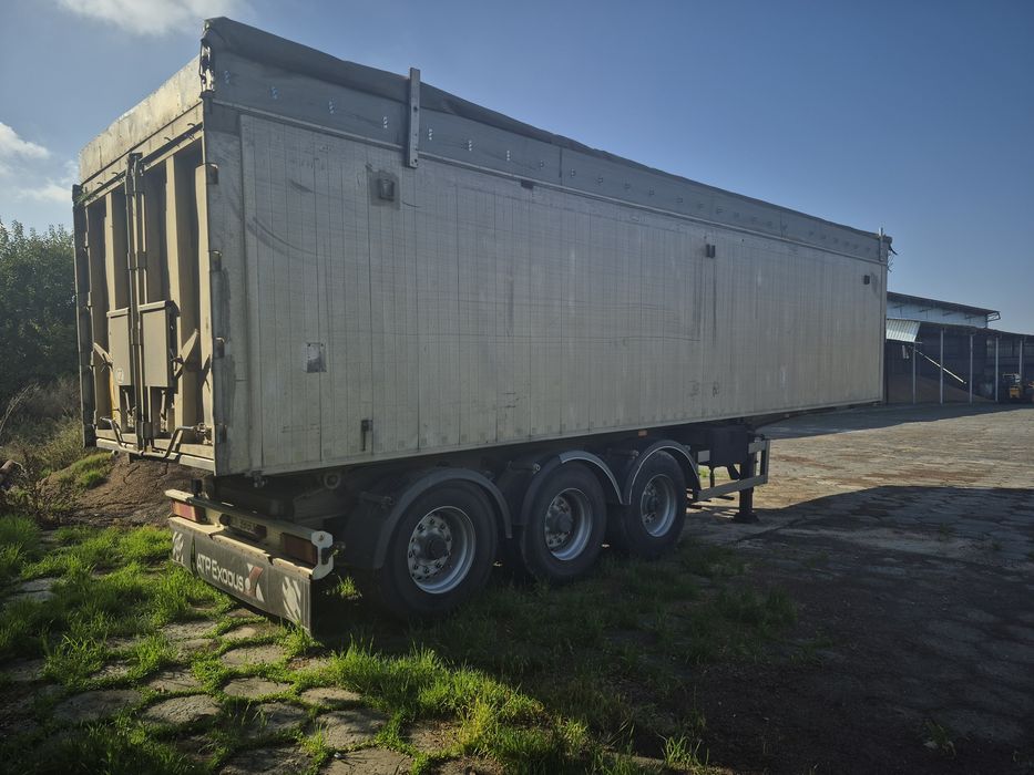 Vand semiremorcă cereale