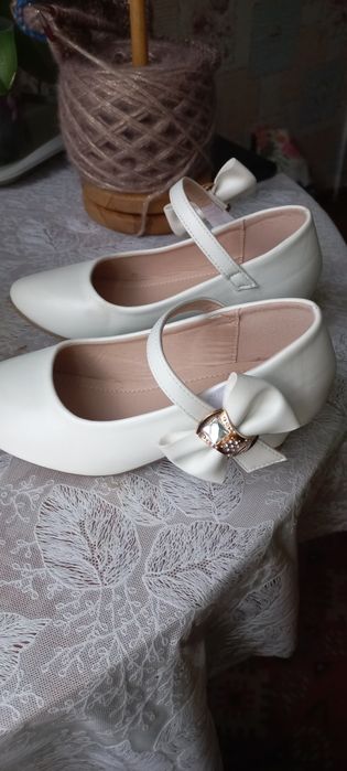 Обувь для девочки