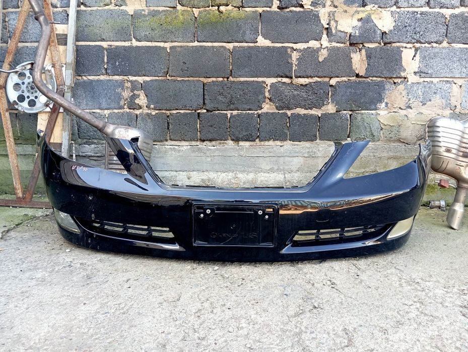 Передний бампер Lexus LS 460