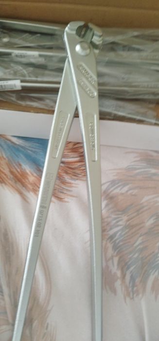 Țancuri firma wurth 80 de bucăți și 6 ciocane tot firma wurth