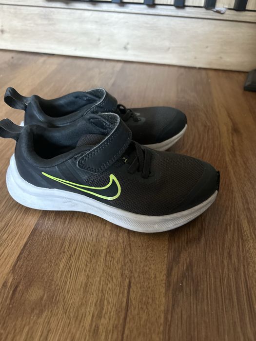 Детски маратонки Nike