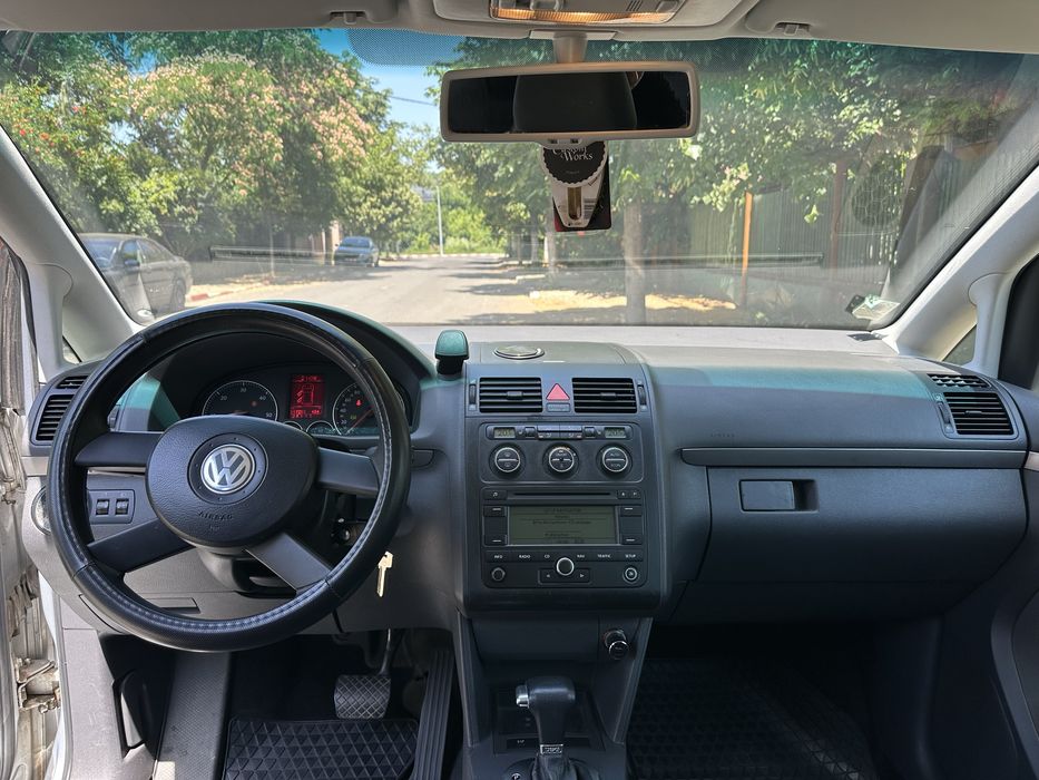 Volkswagen Touran 1.9 TDI DSG