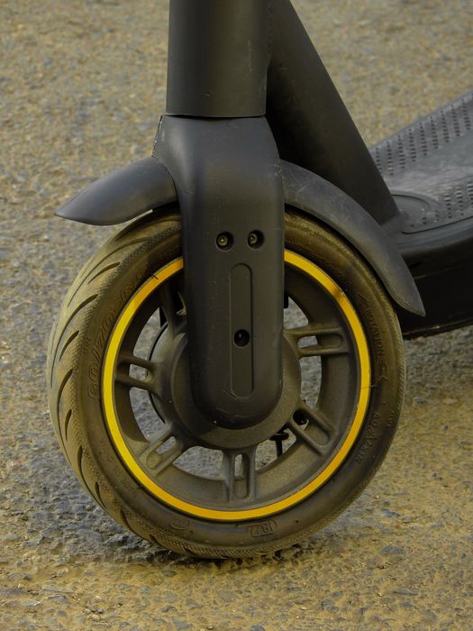 Продам электросамокат