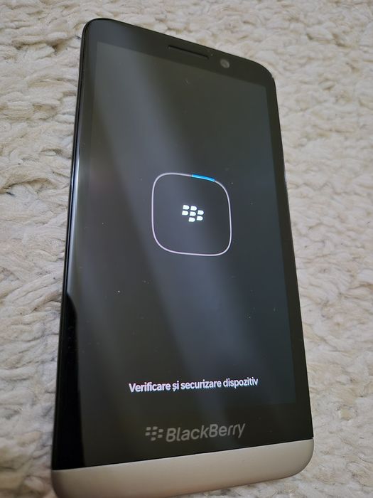 BlackBerry  Z 30