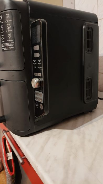 Vand Airfryer Ninja Double Stach XL,9,5 litri  cu doua compartimente