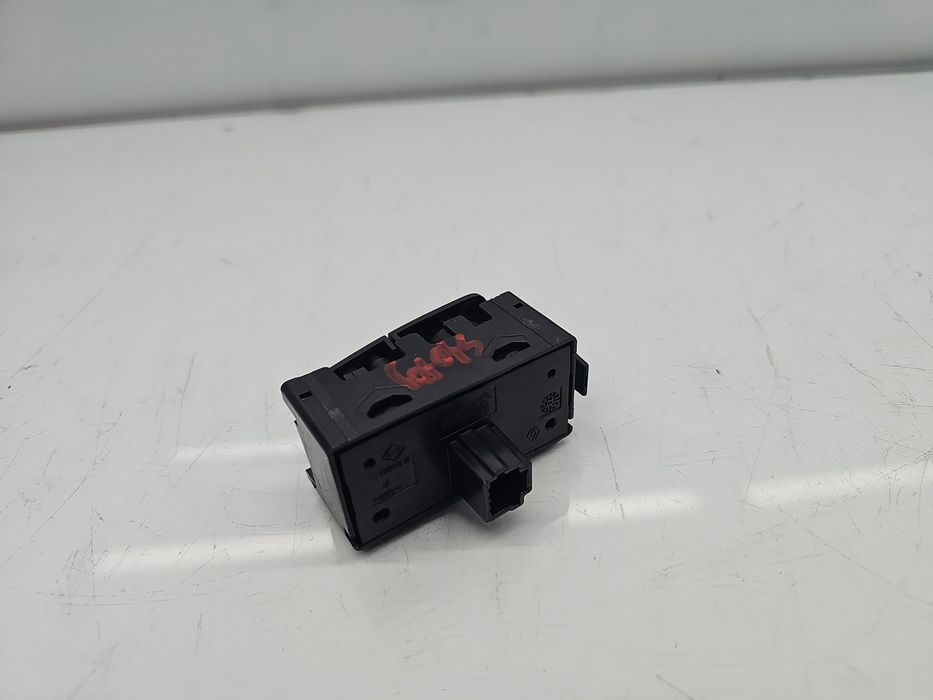 Buton avarii Dacia Logan MCV 2 [Fabr 2013-2022] 252905668R