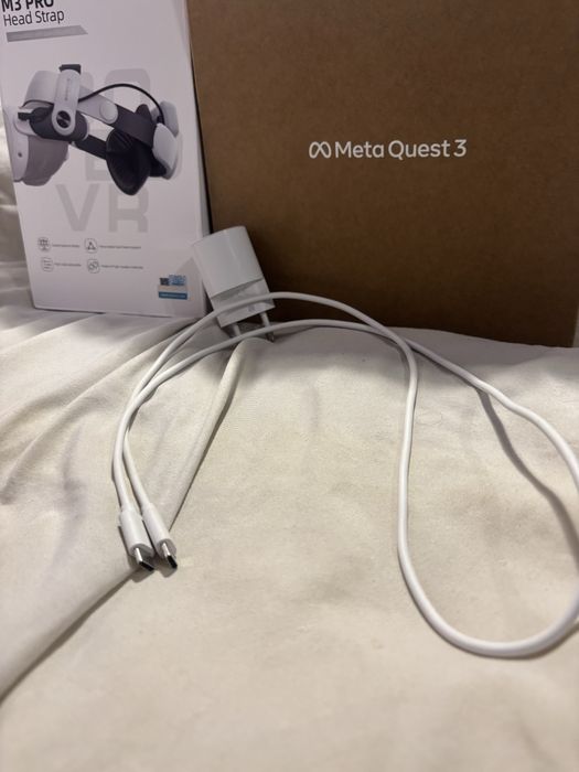 Meta quest 3 със bobo VR m3 pro