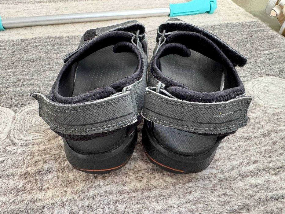 Crocs за момче размер C12 и сандалки Ecco 31 размер