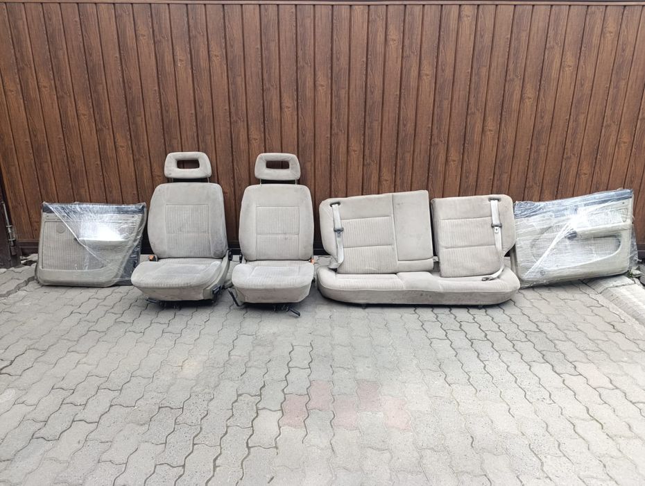 Сиденья на Ауди 100 с4 а6