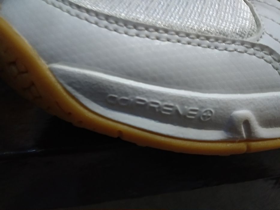 Маратонки Adidas ADIPRENE