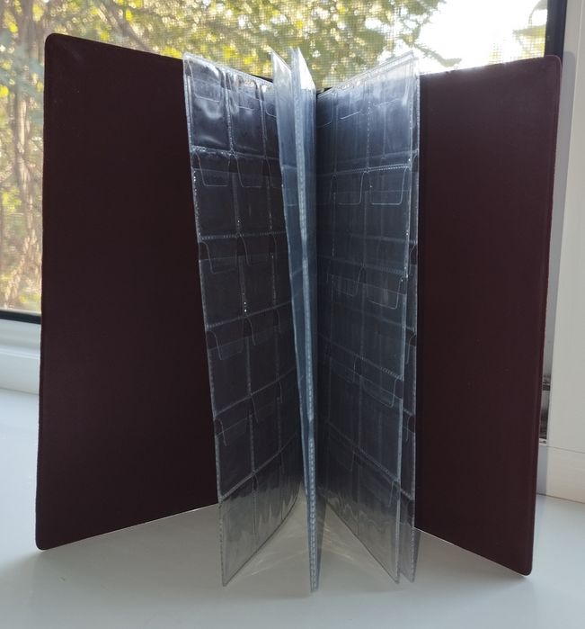 Продам альбом для монет.