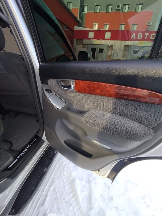 Продам тайота прадо120