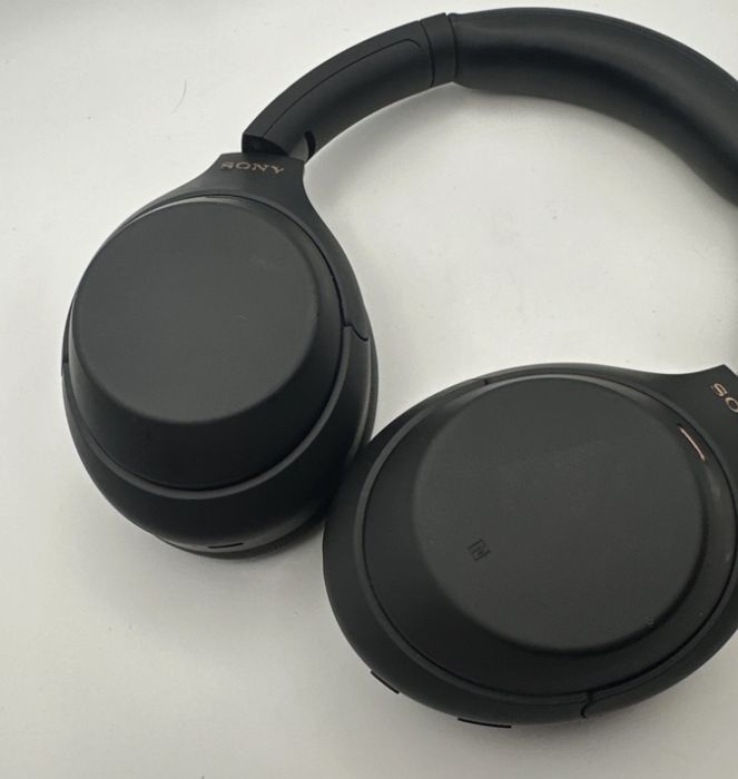SONY WH-1000XM4. ANC Wireless слушалки