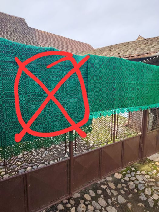 Covoare de vanzare foarte bine ingrijite sunt ca noi tesute la razboi.