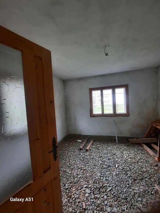 Casa de vanzare la pret avantajos