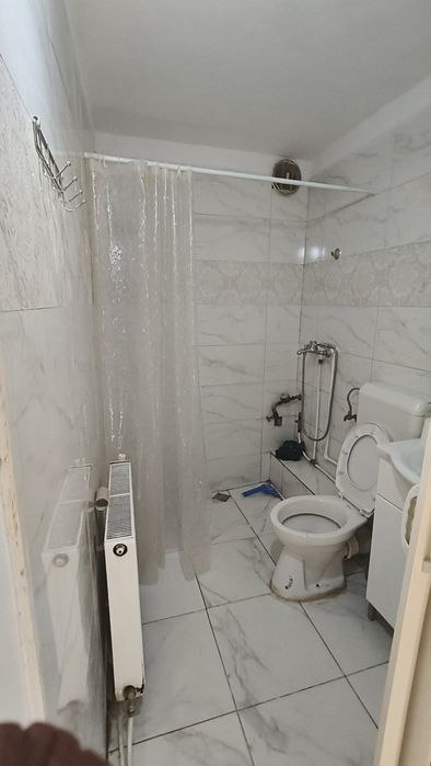 Apartament/ spatiu comercial de inchiriat