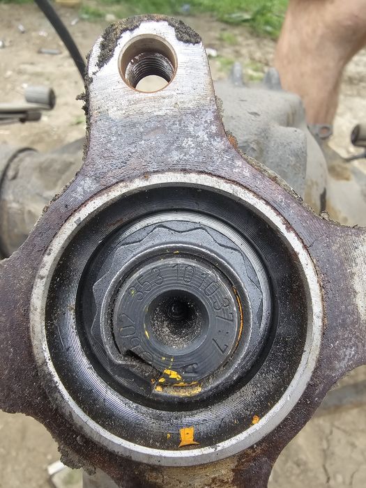 Lichidare stoc Punte axa spate mercedes sprinter pe dublu 1998 roti pe 15
