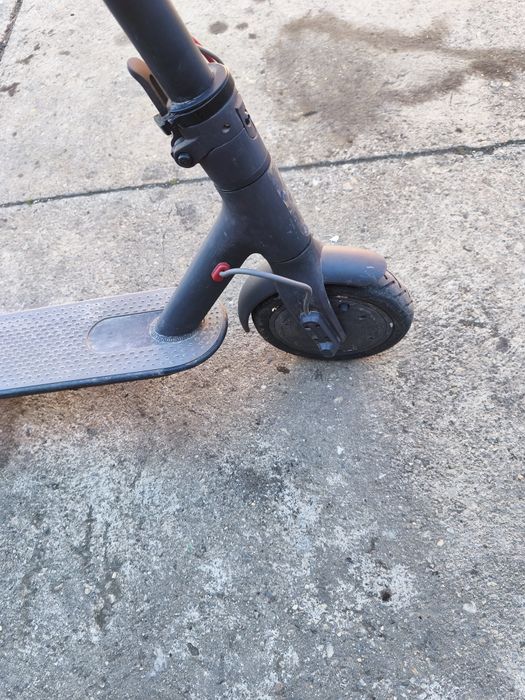 Trotinetă electrică Xiaomi Mi elecricc Scooter