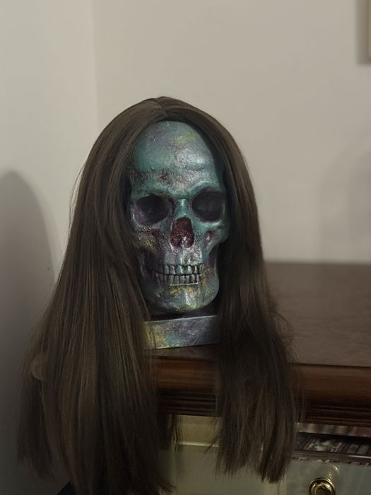 Новый парик каштанового цвета