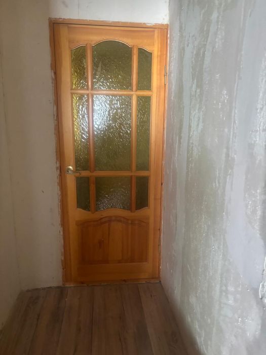 Продам межкомнатные двери