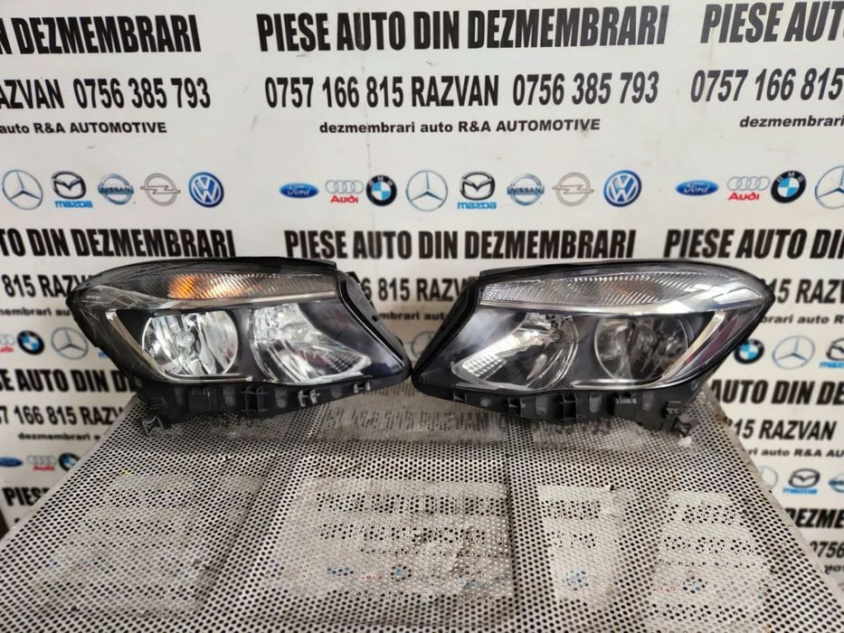 Faruri Far Stanga Dreapta Mercedes GLA X156 W156 Halogen Cod A A Originale - Dezmembrari Arad