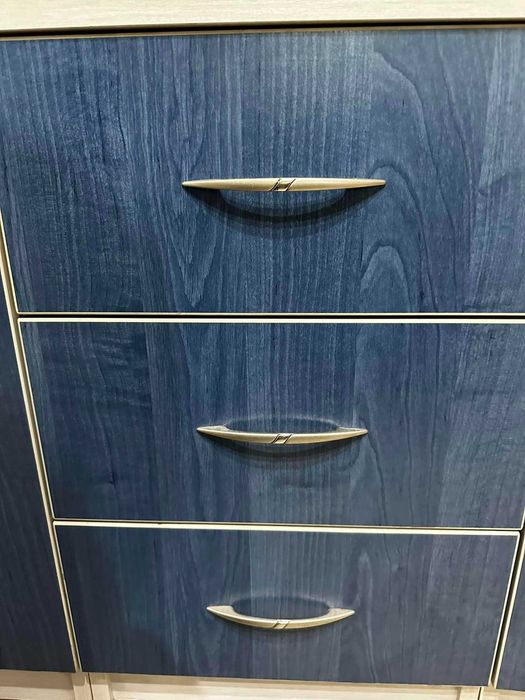 Офис обзавеждане