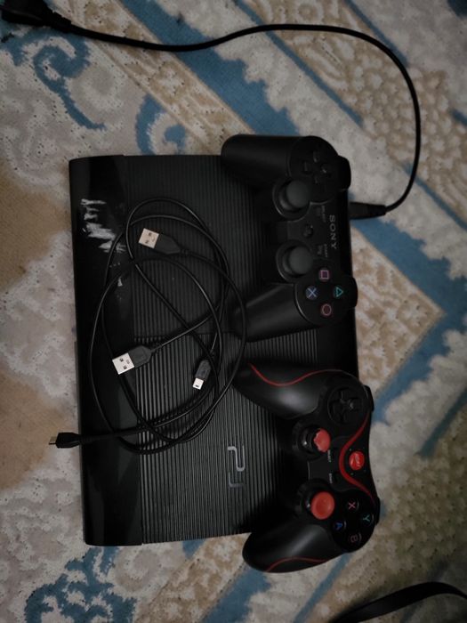 Продам Ps 3 super slim Прошитый