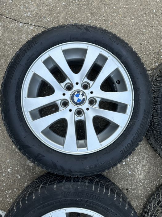 Оригинални джанти с гуми зимни 16 цола за BMW
