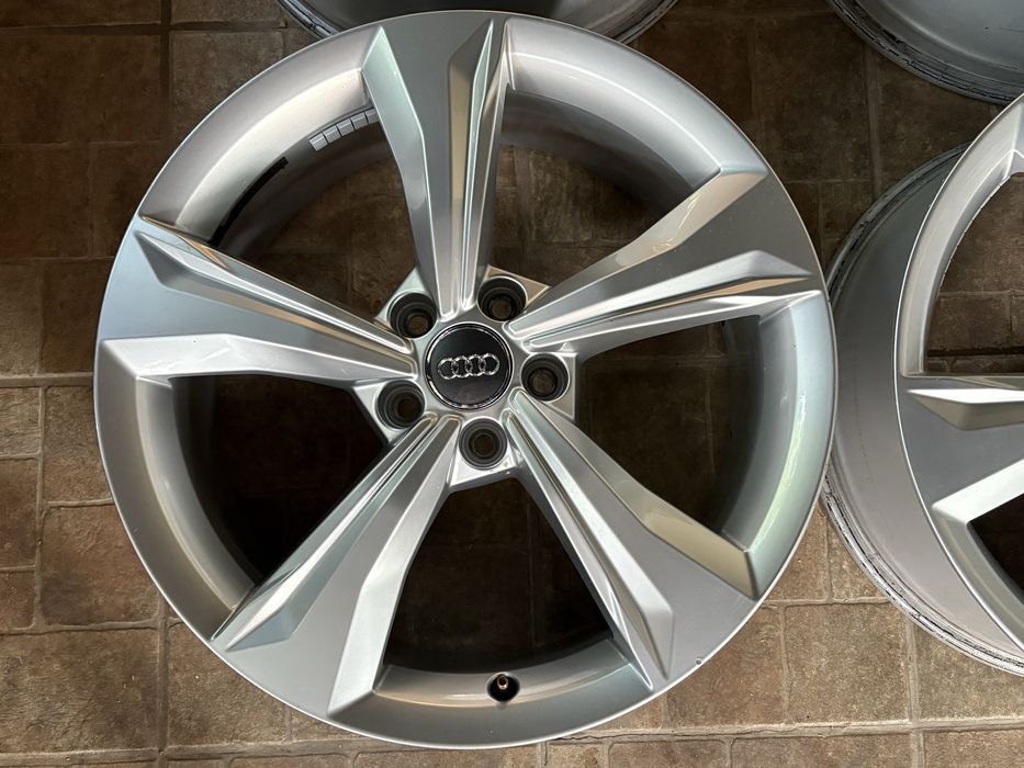 Оригинални джанти Audi Q5, SQ5 / Ауди 19" 5х112