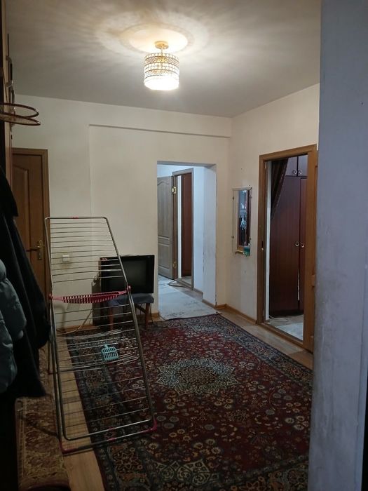 Продается 4 комнатная квартира уй сотилади 4 хонали дом площадь 88 кв